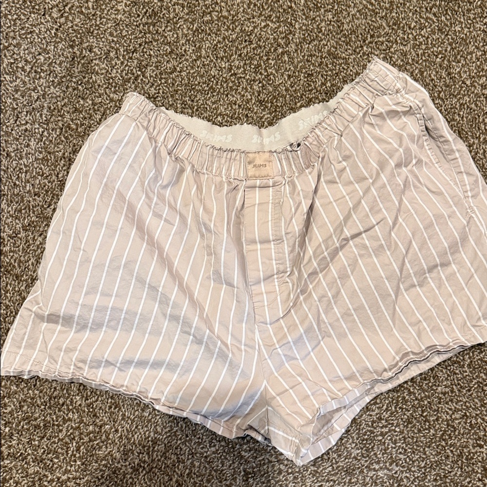 Skims Poplin shorts